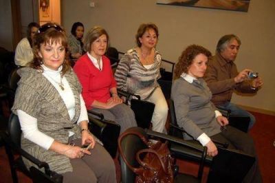 La Asociaci�n Civil Prom�dica Pedi�trica don� equipo de �ltima generaci�n al hospital R�o Grande