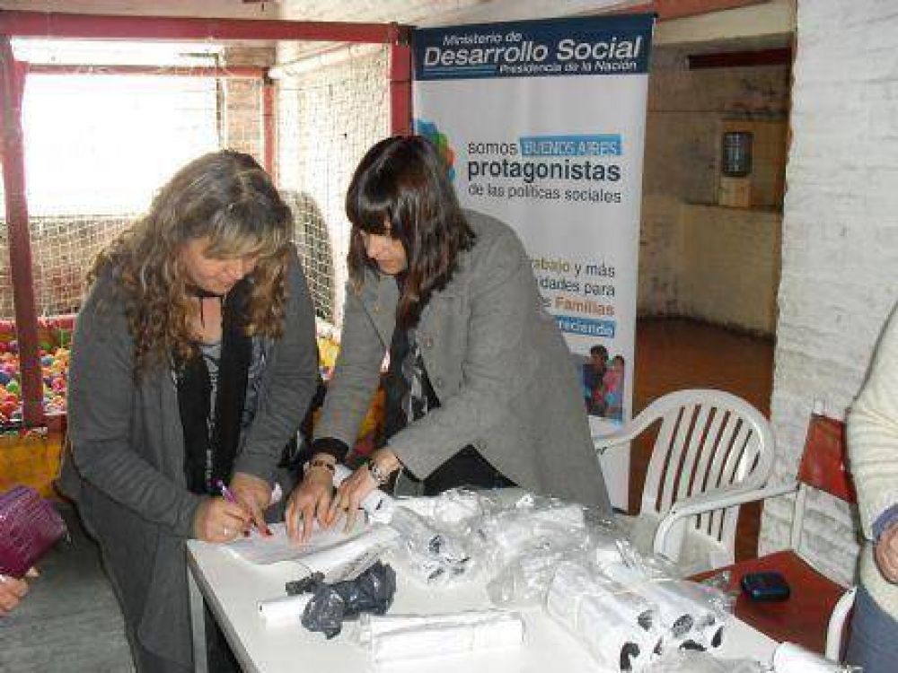 Ana Herr�n: �El ministerio decidi� acercarse a la gente que necesita lentes y no los puede adquirir� 