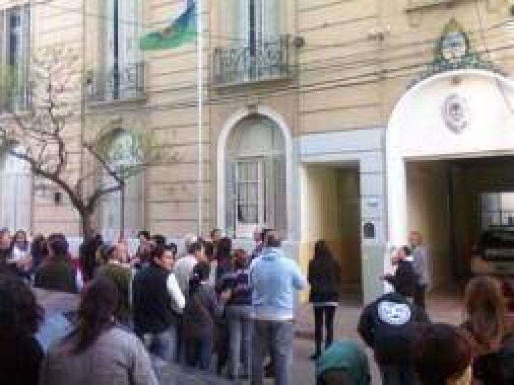 Rojas: Tras la renuncia del intendente Quiri, hubo manifestaci�n por seguridad y convocan a nueva marcha