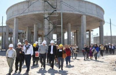Recorrieron la nueva planta depuradora de El Jag�el