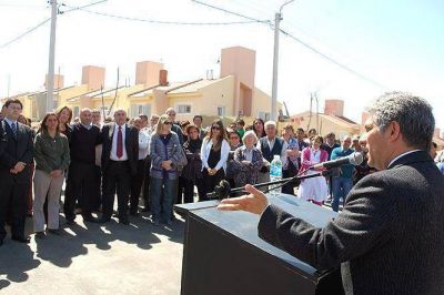 Pavimento para Todos: inauguraron 19 cuadras en El Trapiche 
