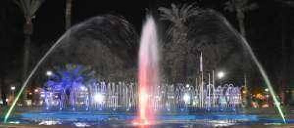 Plaza Aberastain: 10 a�os para recuperar la fuente