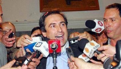 Mestre prometi� trabajar �codo a codo� con el gobernador electo