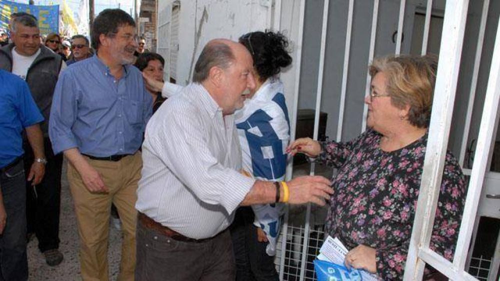 Busti afirm� que en Entre R�os la salud p�blica es �para los ricos�	