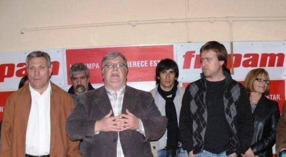El Frepam present� nuevo local en calles 22 y 9
