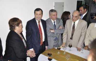 �No s� si la palabra �gracias� resume lo que sentimos�