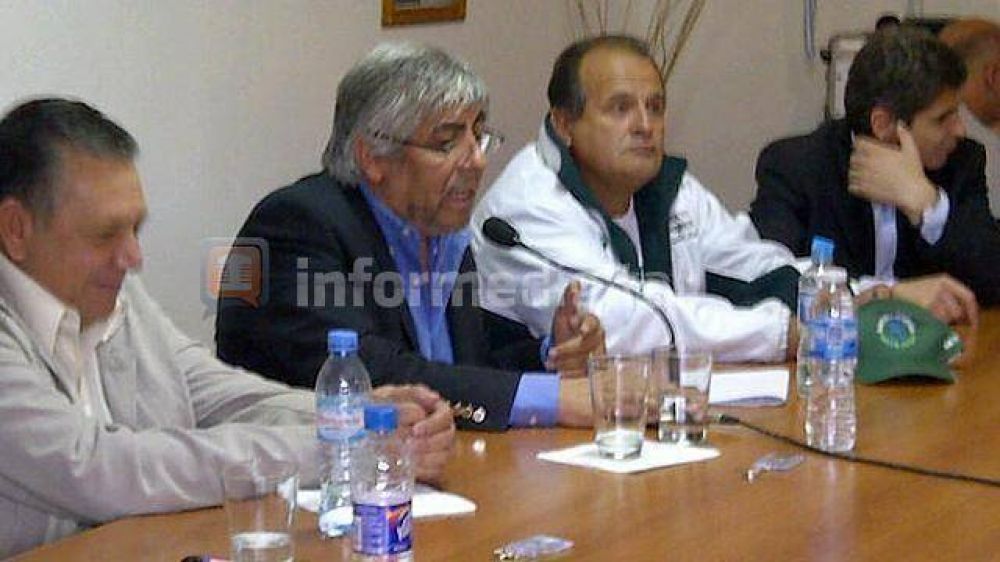 En Entre R�os festejan la reelecci�n de Moyano