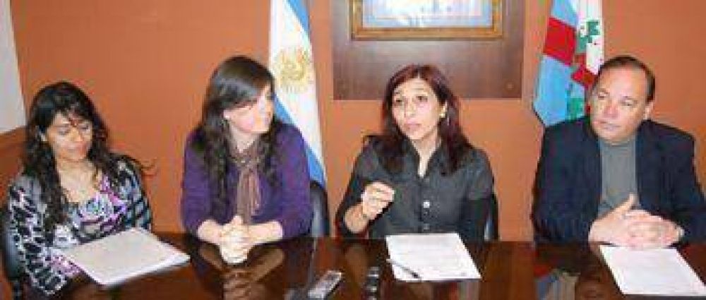 El gobierno lanz� el programa cine educativo "Revoluci�n en el aula"