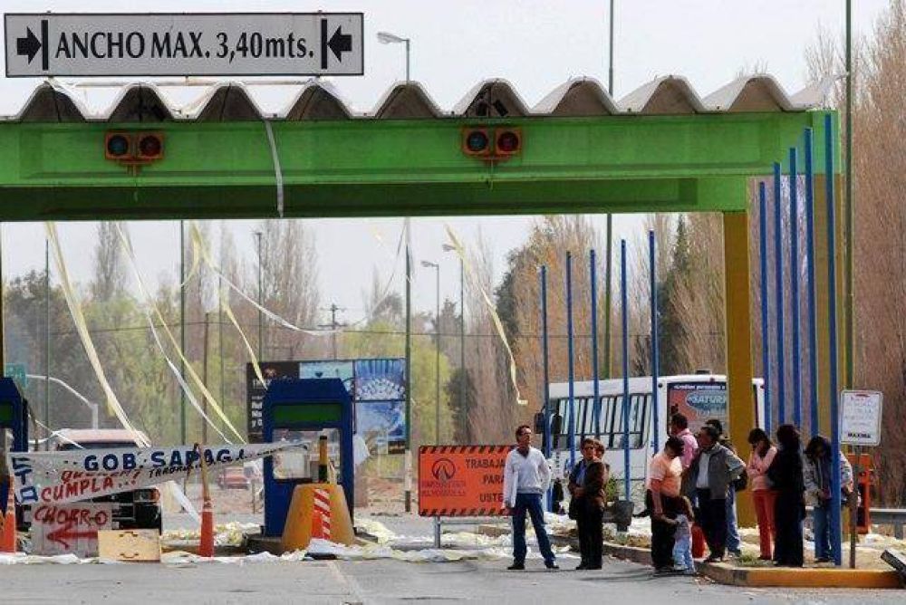 Fatigan la paciencia con m�s bloqueos en la ruta 7