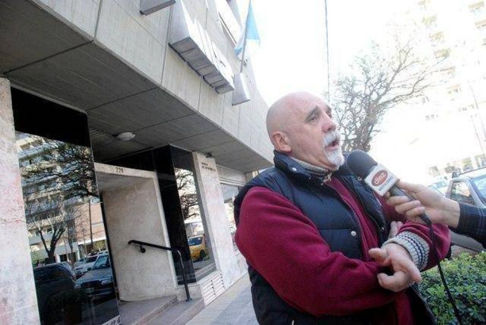 El intendente Campos cumple la huelga de hambre
