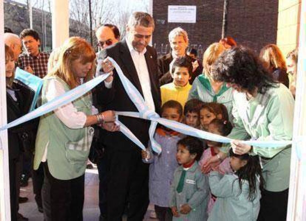Inauguraron el nuevo edificio del Jard�n deInfantes municipal N� 36