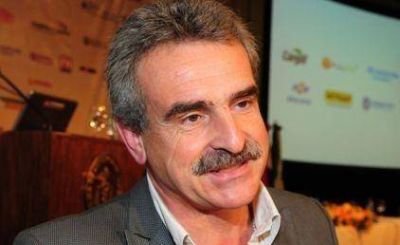 Rossi dijo que la Autov�a de la Ruta 11 est� incluida en el Presupuesto 2012