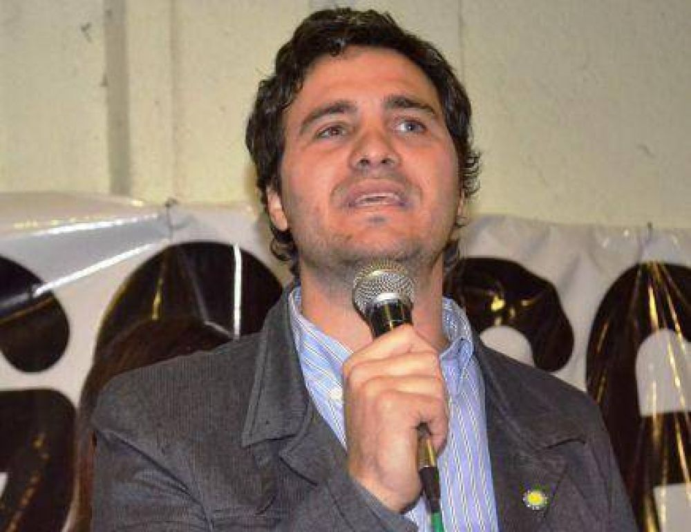 Santiago Cafiero: �Nosotros no somos una oposici�n, sino una alternativa�