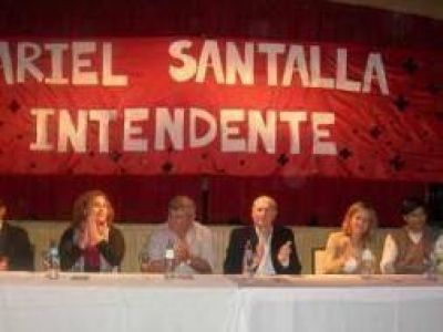 Ramallo: Santalla relanz� su campa�a