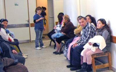 Hoy se define si otras �reas se suman al paro de los cirujanos