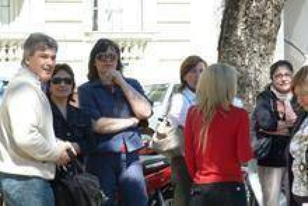 Gremios fueron a Legislatura y descartaron nuevos paros