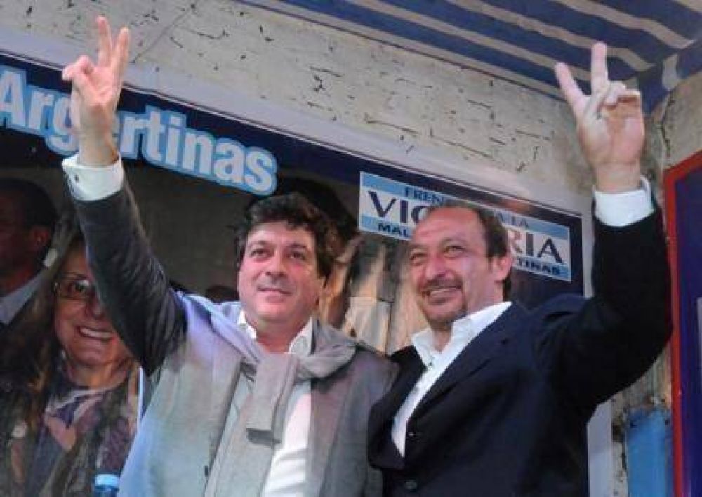 Malvinas Argentina: Agredieron al candidato a intendente del FpV