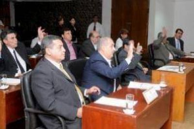 Promueven construcci�n de camino que una Minas de Culampaj� con Vicu�a Pampa