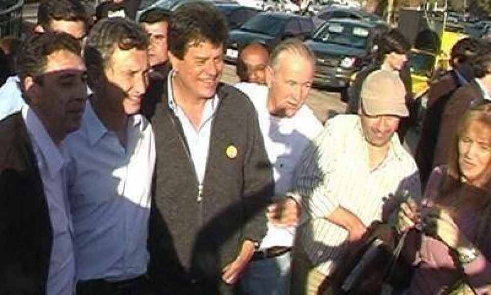 El PRO desembarc� en Entre R�os con varias figuras y un fuerte apoyo a Saliva