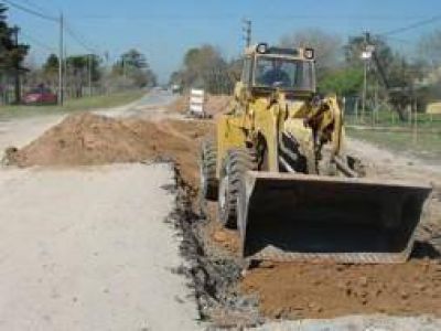 Berisso: Comenzaron con reparaci�n de Ruta 15
