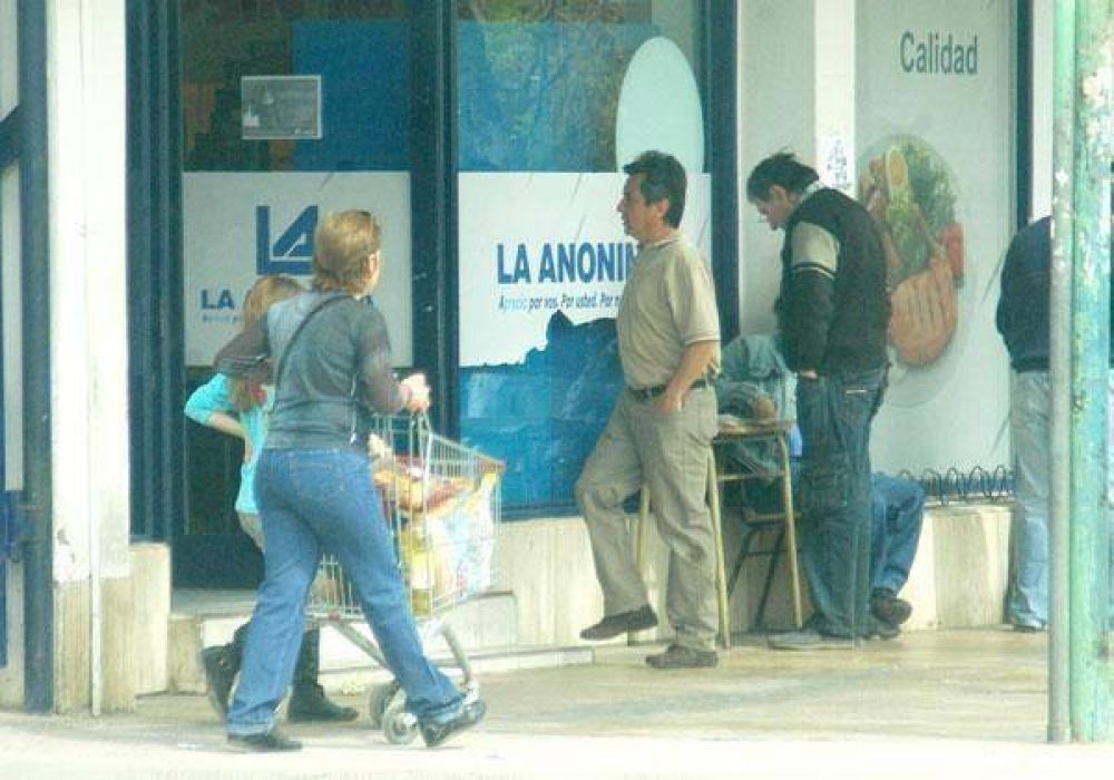 Hoy no abren supermercados y casas de electrodom�sticos