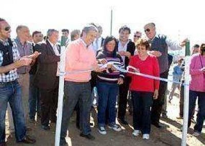 Inauguraron obras de electricidad en dos parajes rurales