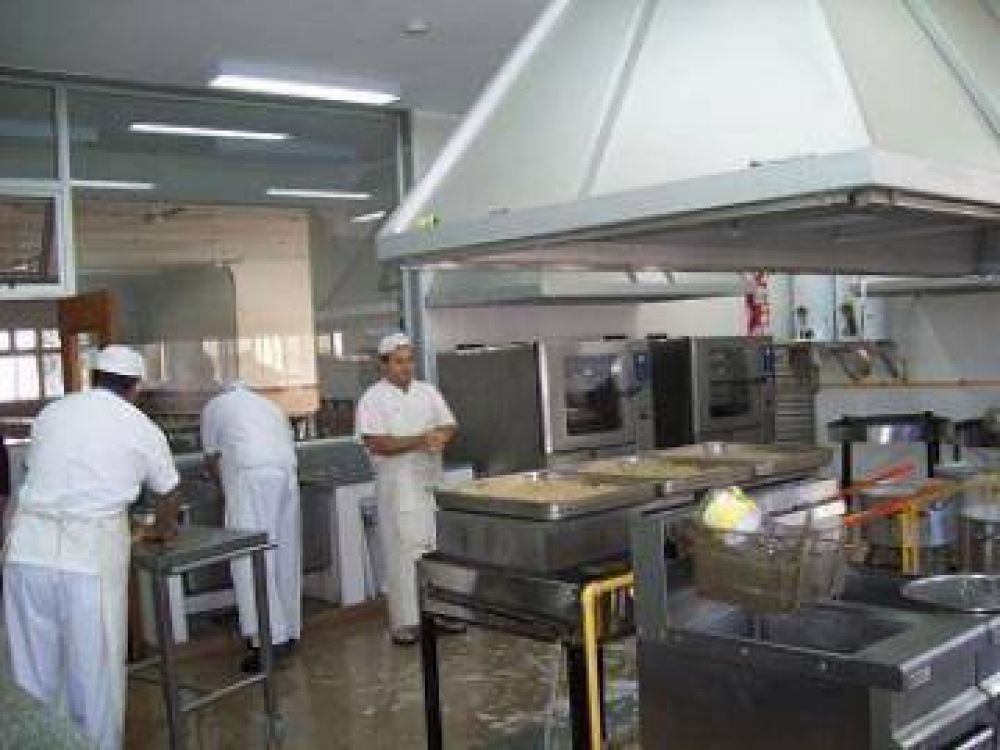 La UNNE incorpora alimentos nutritivos de alto valor proteico a sus comedores