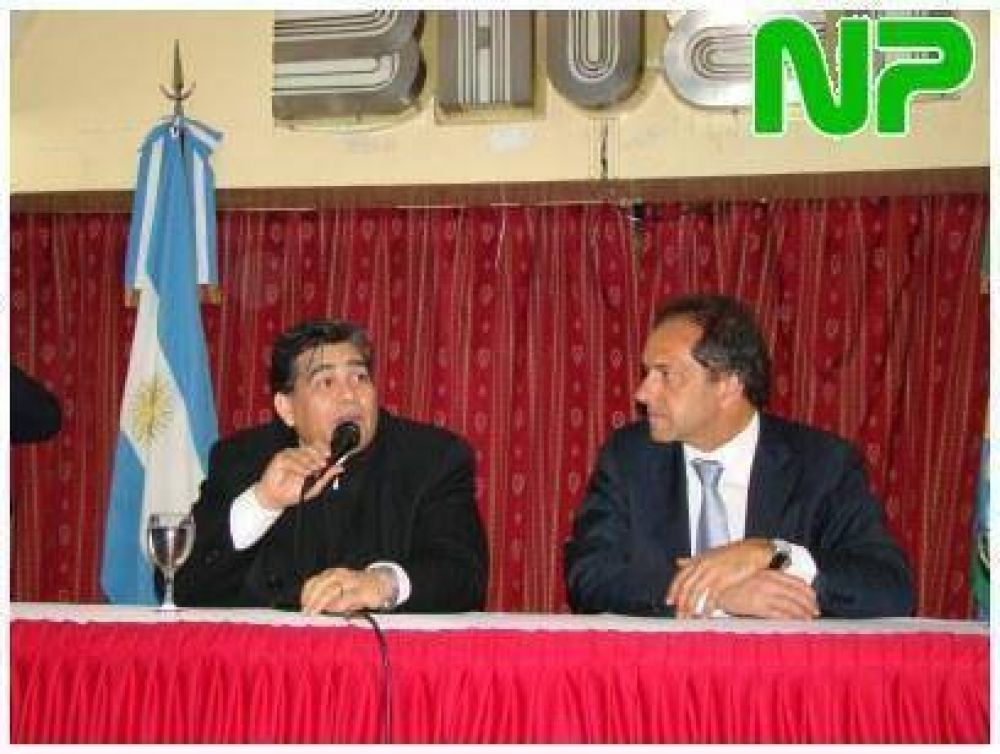 MARIO ISHII �NOSOTROS, POR AFUERA JAMAS� 