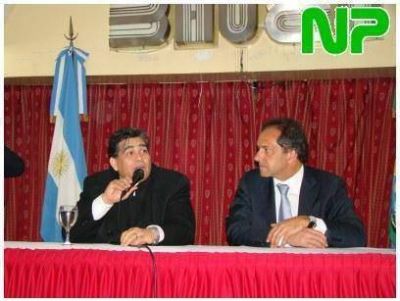MARIO ISHII �NOSOTROS, POR AFUERA JAMAS� 