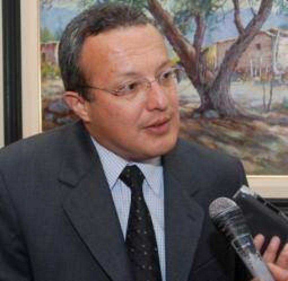 El lunismo sali� a marcarle terreno a la lista menemista 