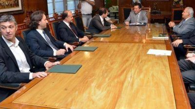 Mestre revisar�a el contrato con Siemens 