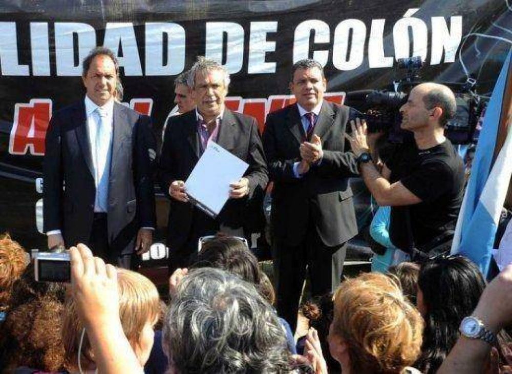 Scioli defiende a rajatabla su proyecto de regionalizaci�n