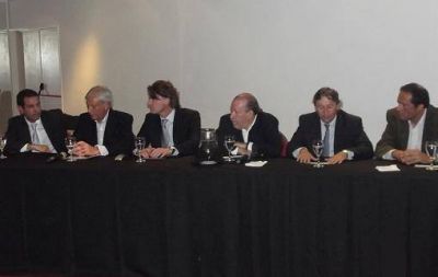 Nicol�s Scioli y Osvaldo Amieiro presentaron facilidades financieras