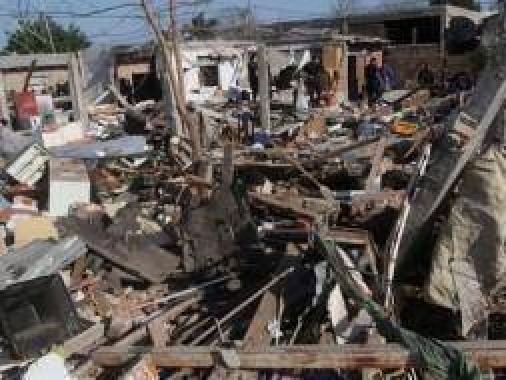 Explosi�n en Esteban Echeverr�a: Los vecinos y el due�o de la casa niegan el escape de gas