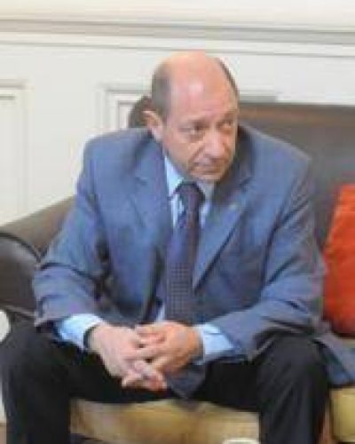 SUPERTI:"Son m�s ruidos que nueces" 