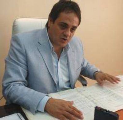 Para funcionario ultrabederista, �el comicio est� para cualquiera�