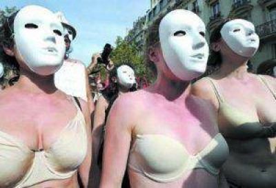 Masivas manifestaciones en Francia contra los recortes en la educaci�n