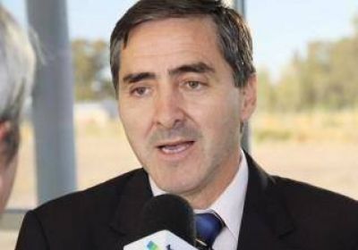 Seguel descart� una mesa salarial para los docentes 