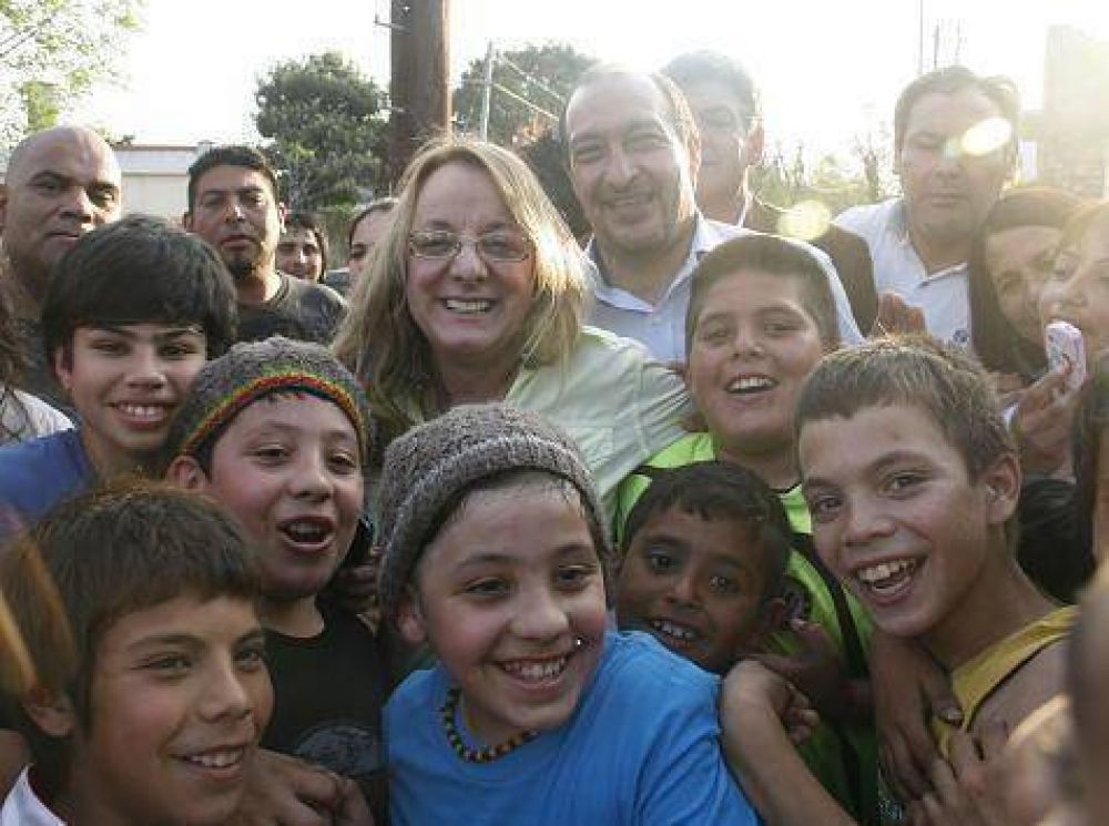 Vivona recibi� a dos ministros y ya gestiona para Malvinas Argentinas
