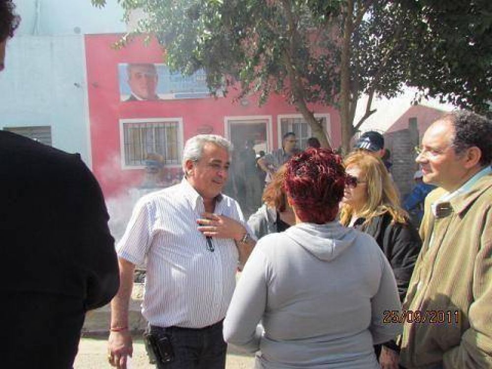 G�mez sigue con su campa�a �por un Lan�s mejor� 