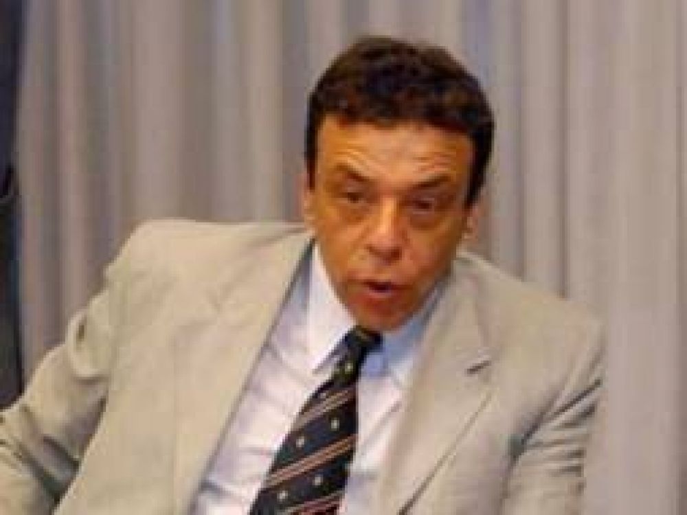Caff�ro destac� logros de su gesti�n como pilares para la reelecci�n
