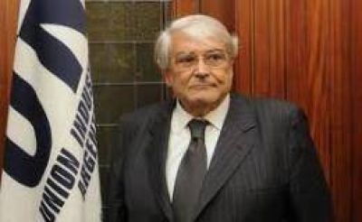 "Moyano tiene que permitir la uni�n de la CGT independientemente que �l no sea la cabeza"