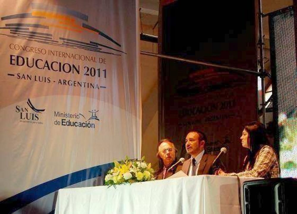 Comenz� el Congreso Internacional de Educaci�n