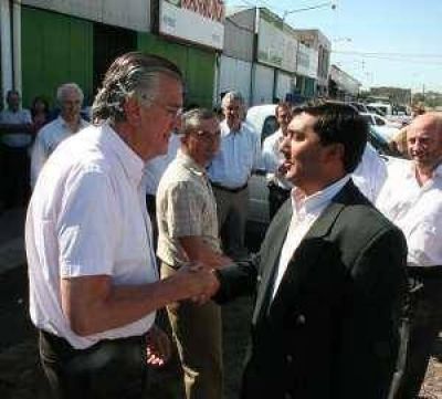 Juan Carlos Gioja le pidi� coherencia al ibarrismo por Cristina