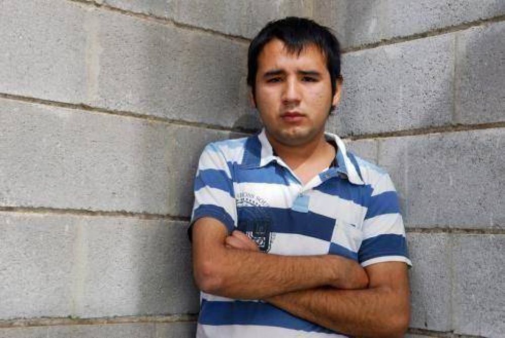 Hace 19 a�os un joven intenta ser ciudadano catamarque�o