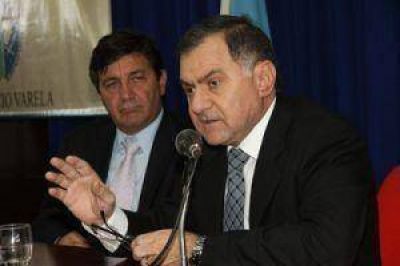 Intendente: Encuesta polariza a Julio Pereyra con H�ctor Salatino