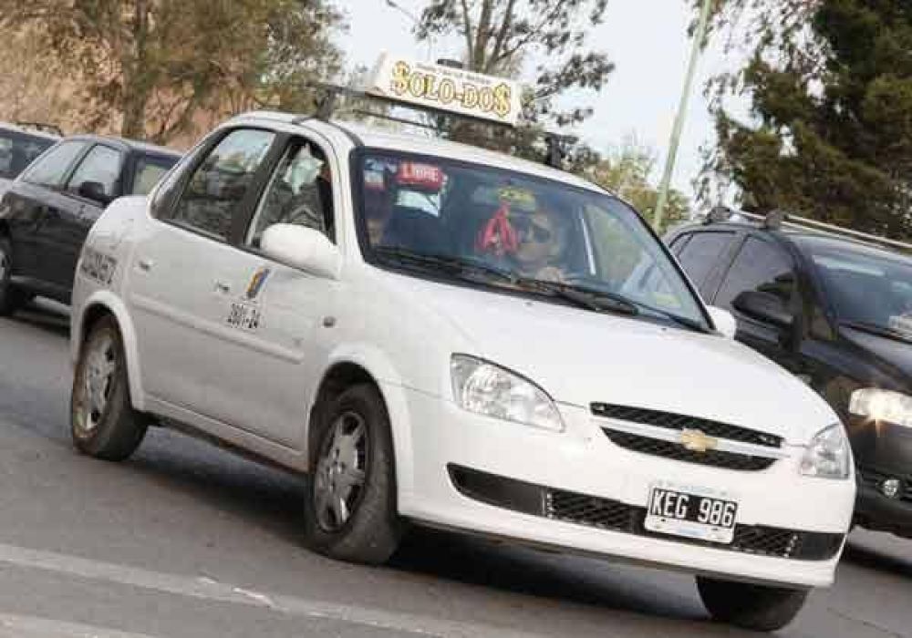 Los taxistas pedir�n otro incremento en la tarifa