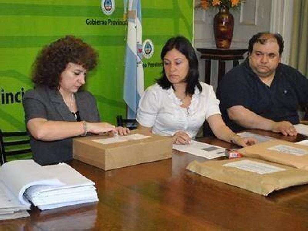 Obras para dejar a nuevo las escuelas N� 434 de Esquina y la N� 526 de Goya