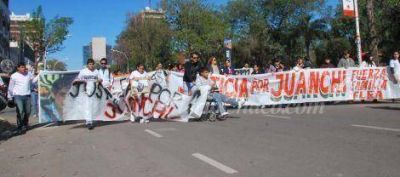 Familiares de �Juanchi� Flea pedir�n una audiencia con Capitanich y har�n una marcha para solicitar justicia