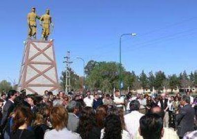  Villa Mercedes: inauguraron mejoras en la rotonda �del Indio�